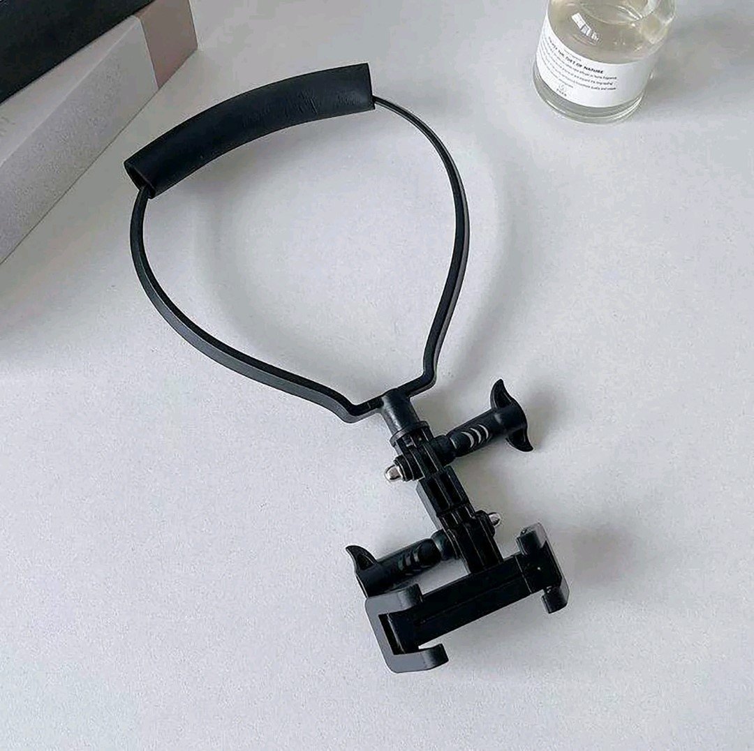 Wearable Neck Phone Holder
